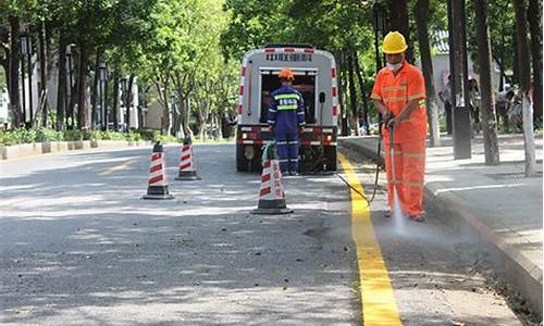 道路清洁遇违章猜生肖_道路清扫的四种方法